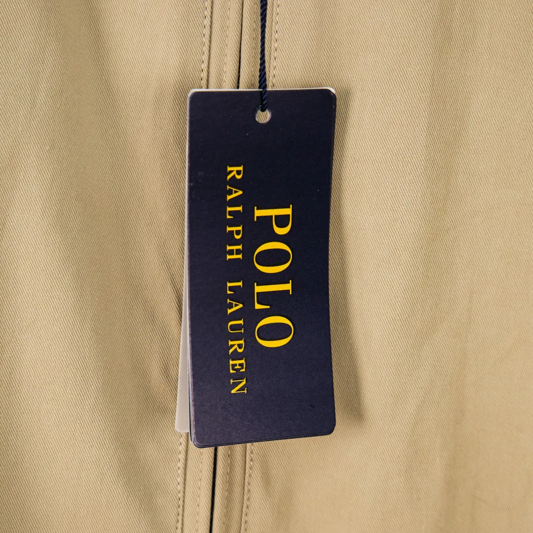 P380 zp version [exclusive supply] - Ralph Lauren/Ralph Lauren classic evergreen 2.5 plaid lining contrast lapel veteran casual jacket - 40 count high-density fine bias sand washing on the face 2.5 linear plaid lining ✅ - POLO brand zipper dark and light two-color buttons ✅ - Contrast color cloth lapel with internal storage pocket ✅ -Ralph Lauren/Ralph Lauren classic unisex veteran zipper jacket High-grade solid plaid lining High-count smooth fabric Regular lapel style with hidden zipper Elastic hem Casual style Very suitable for unisex wear Suitable for both men and women Good for commuting Classic and durable Color: Black Khaki Navy Size: S M L XL Number: WW10736